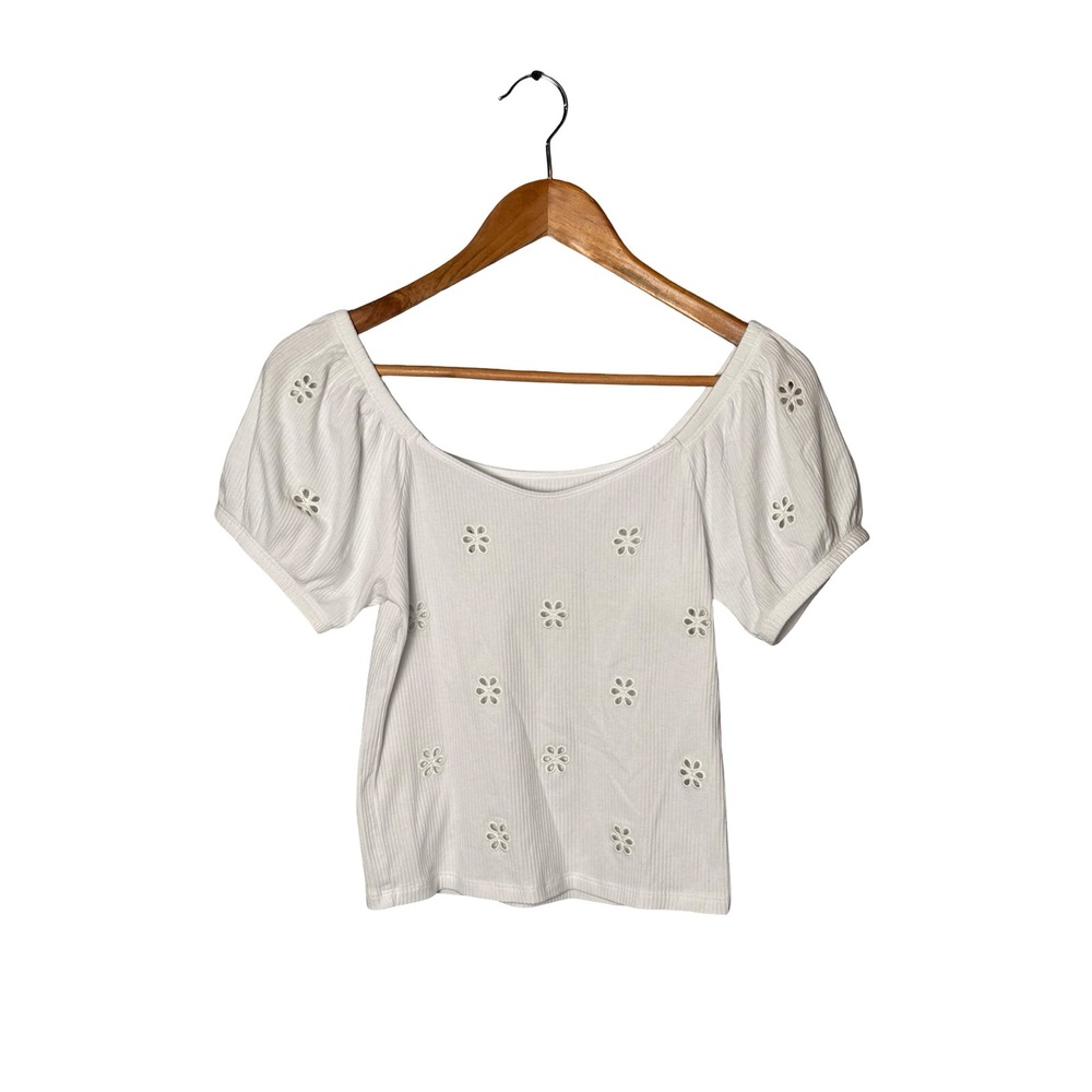 American Eagle White Ribbed Floral Eyelet Puff Sleeve Scoop Neck Top Size M NWT